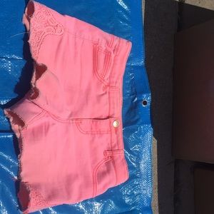 Pink short